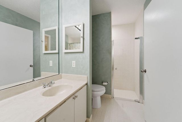 5562 Reynolds Road, Lake Worth, FL 33449