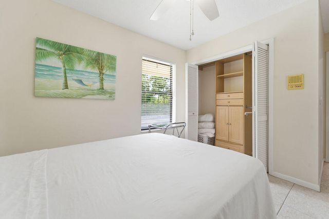 5562 Reynolds Road, Lake Worth, FL 33449