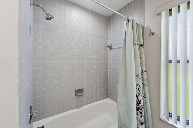 5562 Reynolds Road, Lake Worth, FL 33449