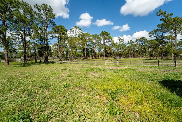 5562 Reynolds Road, Lake Worth, FL 33449