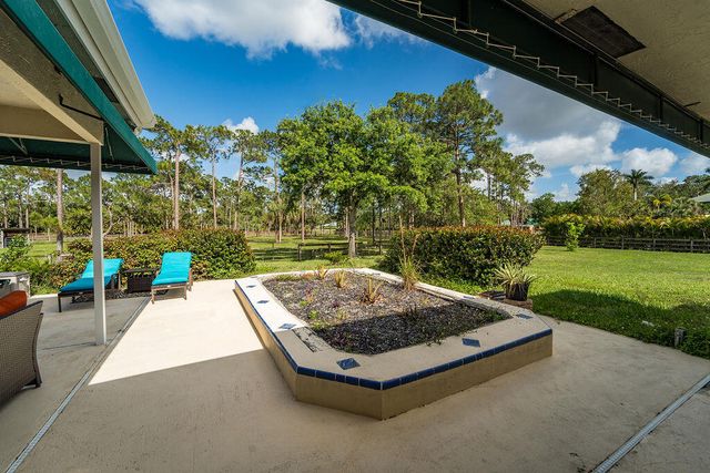 5562 Reynolds Road, Lake Worth, FL 33449