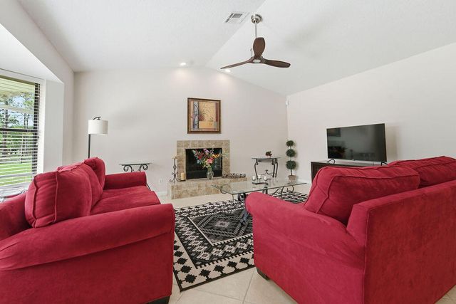 5562 Reynolds Road, Lake Worth, FL 33449