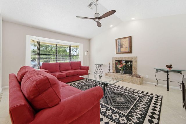 5562 Reynolds Road, Lake Worth, FL 33449