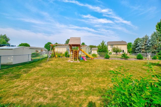 1395 Willow Avenue, New Richmond, WI 54017