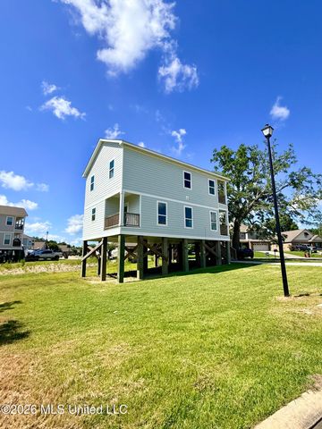 759 Bay Breeze Drive, Biloxi, MS 39532
