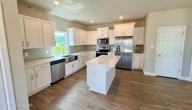 759 Bay Breeze Drive, Biloxi, MS 39532