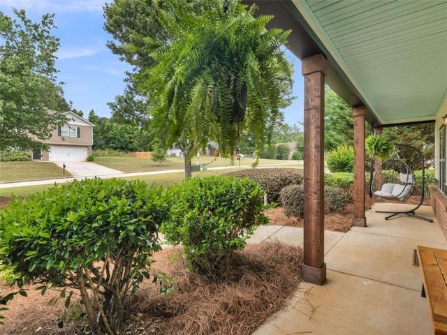 120 Chimney Ridge Lane, Covington, GA 30014