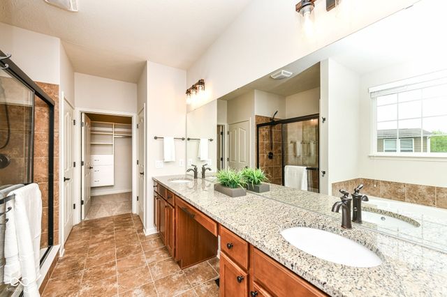 14375 Pendragon Way, Fishers, IN 46037