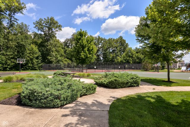 14375 Pendragon Way, Fishers, IN 46037