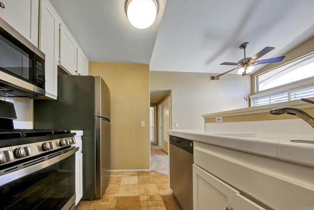 400 Sanibelle 1, Chula Vista, CA 91910