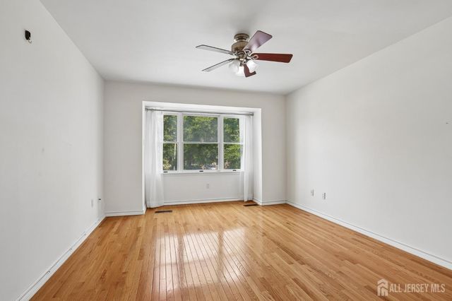 19 Dorchester Drive, East Brunswick, NJ 08816