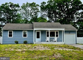 1027 WINDLASS DR, Manahawkin, NJ 08050