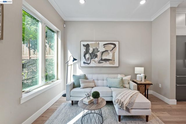 80 Woodbury Highlands Pl 10, Lafayette, CA 94549