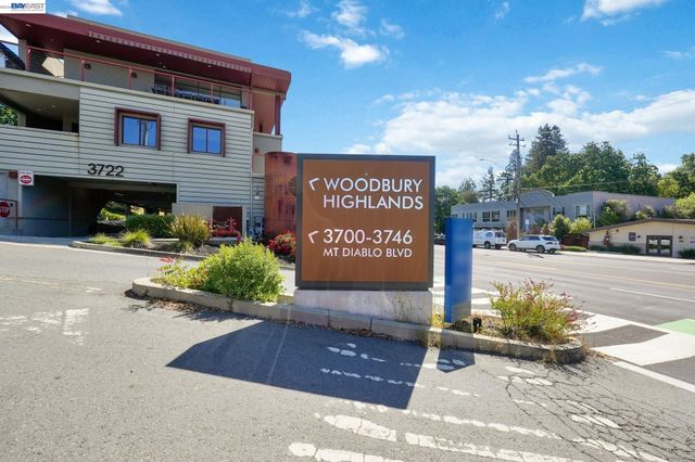 80 Woodbury Highlands Pl 10, Lafayette, CA 94549