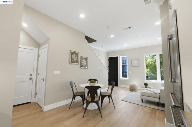 80 Woodbury Highlands Pl 10, Lafayette, CA 94549