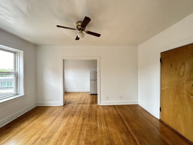 2432 N LINDEN Place 306, Chicago, IL 60647