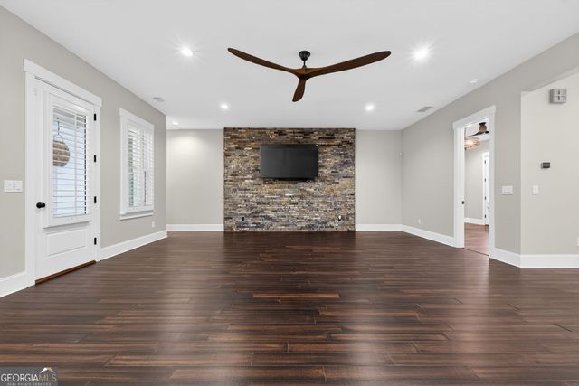 320 Buck Creek Road, Griffin, GA 30224