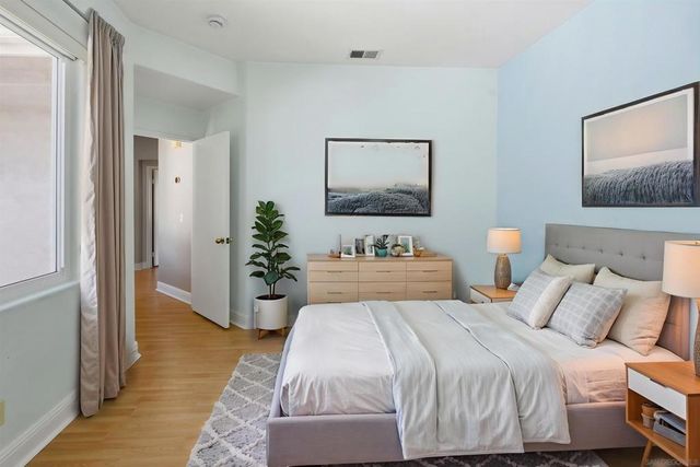 10950 Ivy Hill Dr 4, San Diego, CA 92131