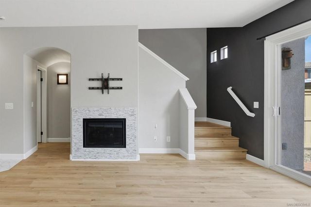 10950 Ivy Hill Dr 4, San Diego, CA 92131