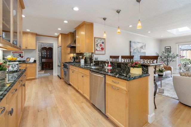 350 Newman Drive, South San Francisco, CA 94080