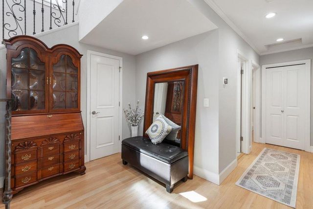 350 Newman Drive, South San Francisco, CA 94080