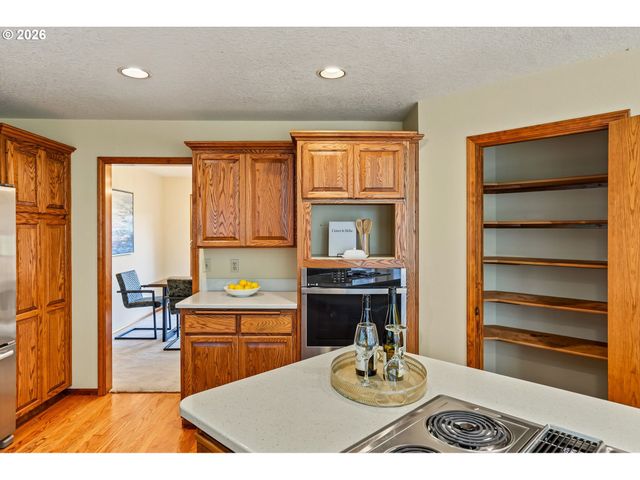 4712 Nw JEANICE Pl, Corvallis, OR 97330