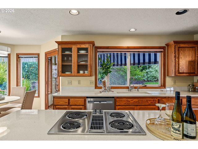 4712 Nw JEANICE Pl, Corvallis, OR 97330