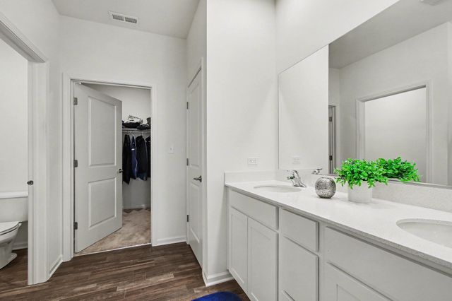 11649 Thomas Street, Crown Point, IN 46307