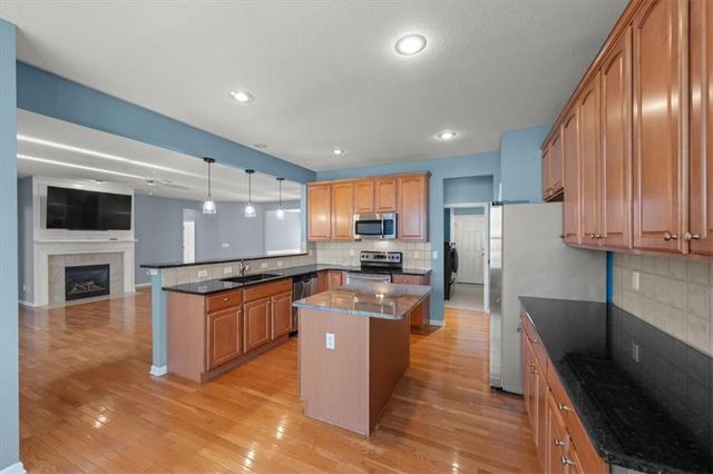 9324 Kenton Street, Lenexa, KS 66227