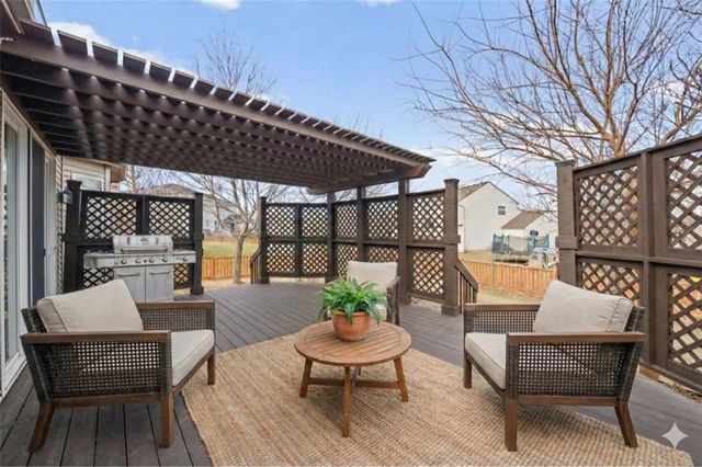 9324 Kenton Street, Lenexa, KS 66227