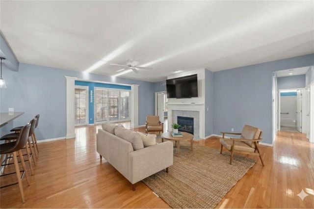 9324 Kenton Street, Lenexa, KS 66227