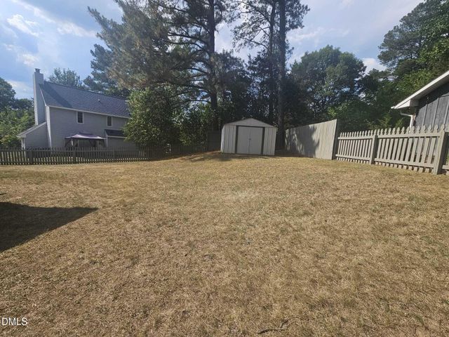 3805 Cascade Court, Raleigh, NC 27604