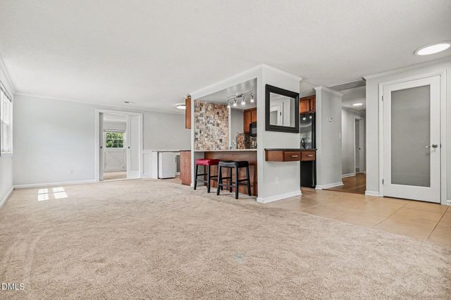 3805 Cascade Court, Raleigh, NC 27604