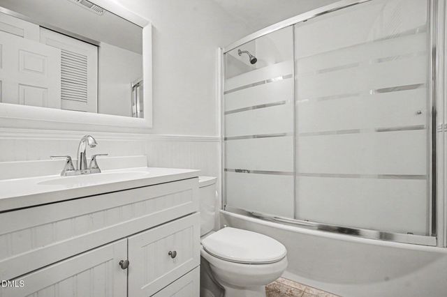 3805 Cascade Court, Raleigh, NC 27604