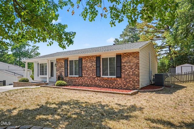 3805 Cascade Court, Raleigh, NC 27604