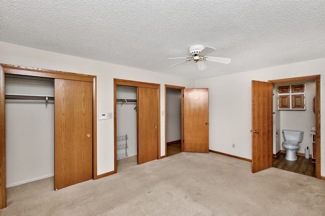 9890 Clark Street, Clive, IA 50325