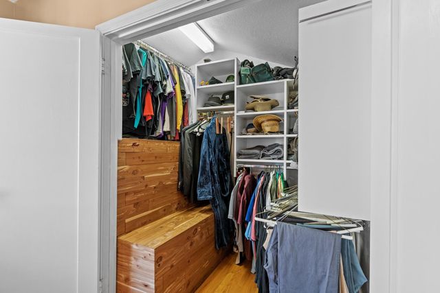 2214 U St, Sacramento, CA 95818