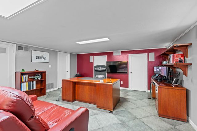 2214 U St, Sacramento, CA 95818