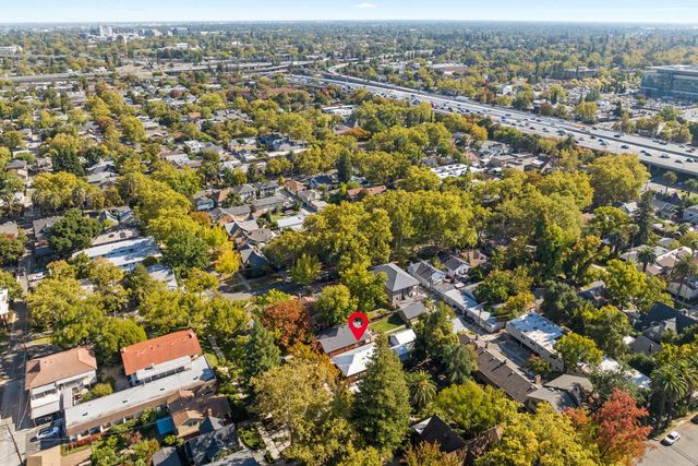 2214 U St, Sacramento, CA 95818