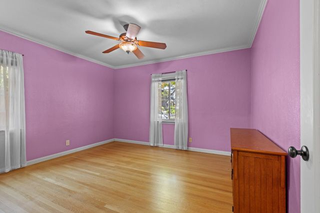 2214 U St, Sacramento, CA 95818