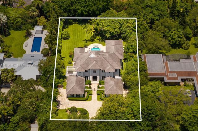 8252 SW 52nd Avenue, Miami, FL 33143