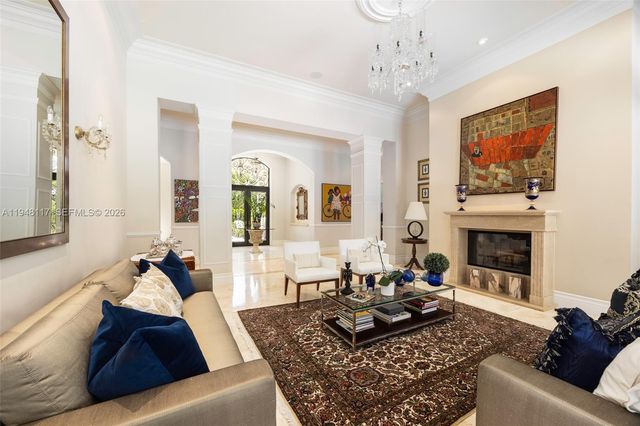 8252 SW 52nd Avenue, Miami, FL 33143