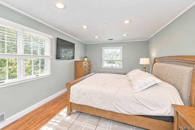 37 Gaymor Lane, Commack, NY 11725