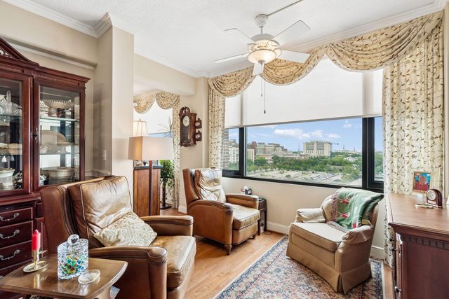 14 Lockwood Drive 7abg, Charleston, SC 29401