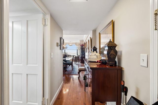 14 Lockwood Drive 7abg, Charleston, SC 29401