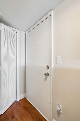 14 Lockwood Drive 7abg, Charleston, SC 29401