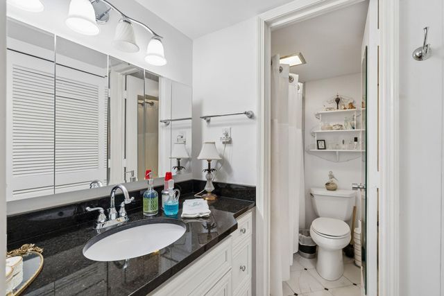 14 Lockwood Drive 7abg, Charleston, SC 29401