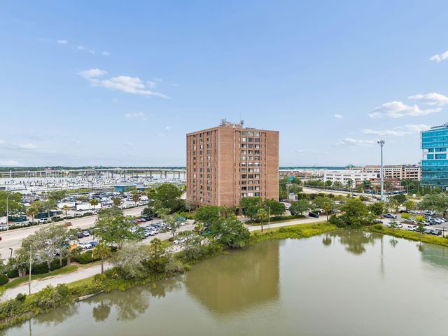 14 Lockwood Drive 7abg, Charleston, SC 29401