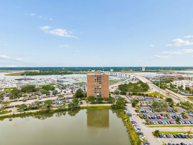 14 Lockwood Drive 7abg, Charleston, SC 29401
