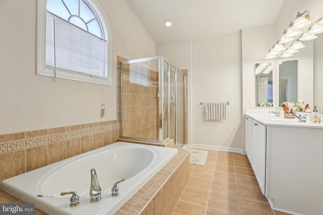 12618 BLUE SKY DR, Clarksburg, MD 20871